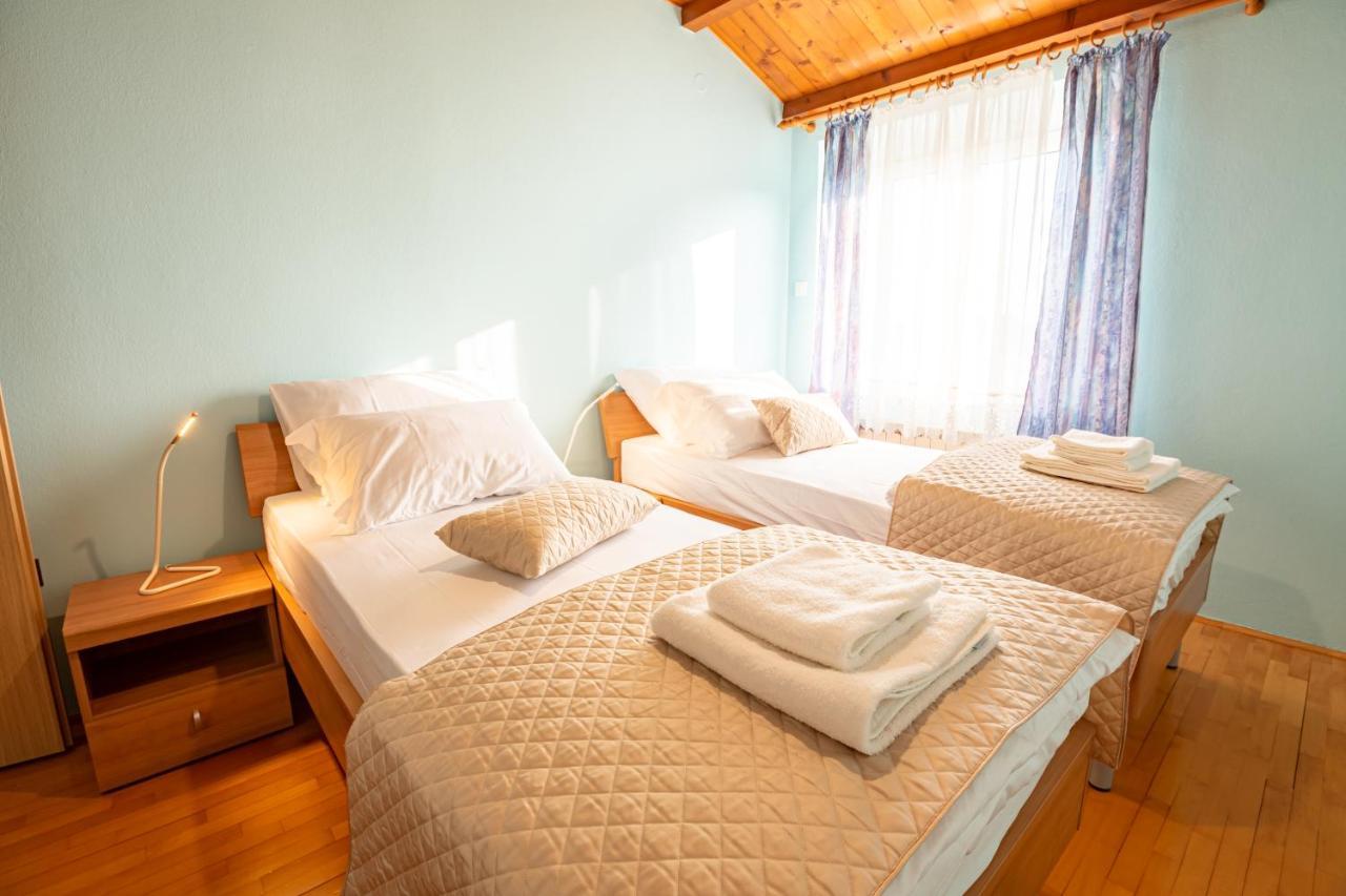 Adriatic Bay Apartments Portorož Exterior foto